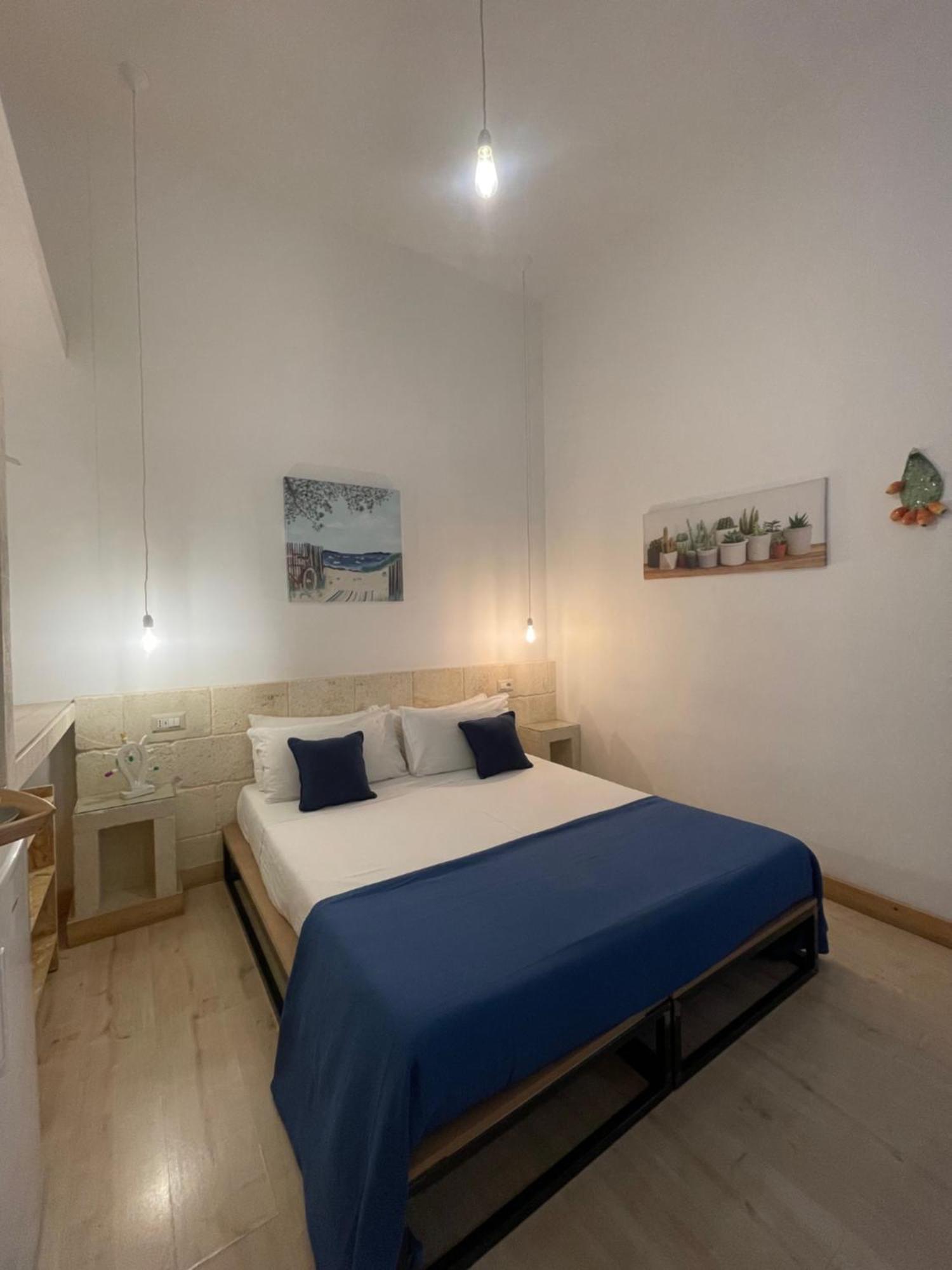D'Angio Rooms-Manfredi Homes&Villas Манфредония Экстерьер фото