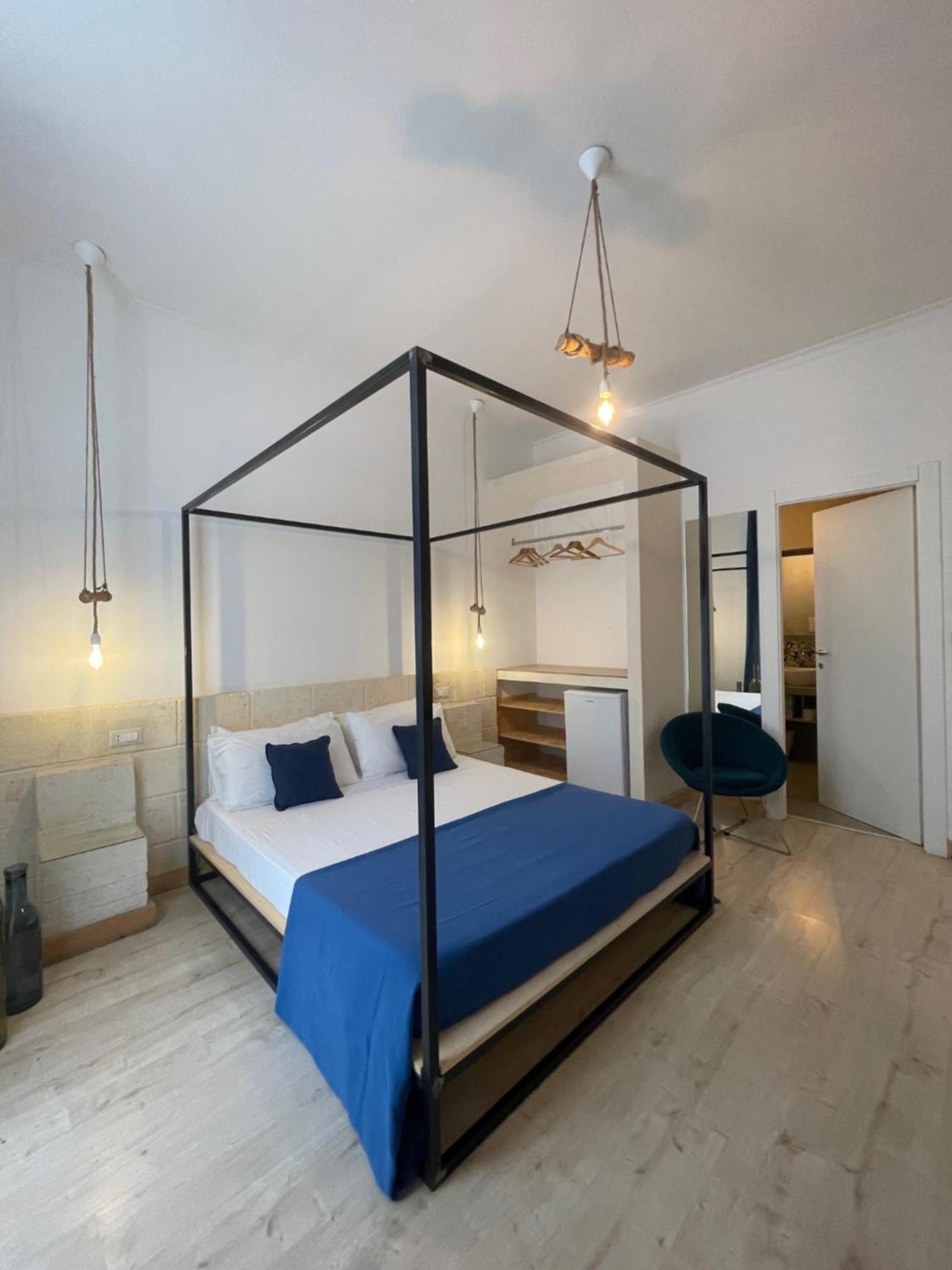 D'Angio Rooms-Manfredi Homes&Villas Манфредония Экстерьер фото